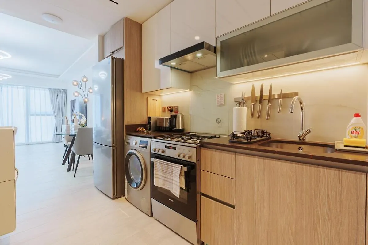 Fantastic Studio Apartment In Me Do Re Jlt Dubai