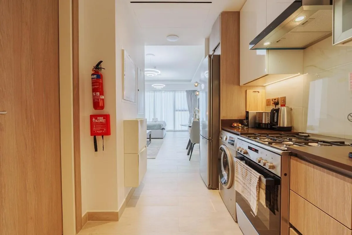 Fantastic Studio Apartment In Me Do Re Jlt Dubai
